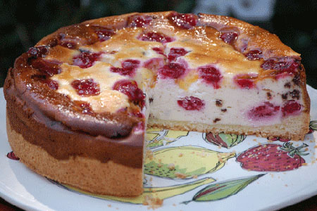 Rezept Käsekuchen mit frischen Himbeeren - alternativ können auch TK-Himbeeren genommen werden