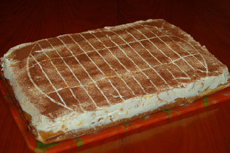 Kuchen vom hohen Blech mit Fanta, Schmand und Mandarine